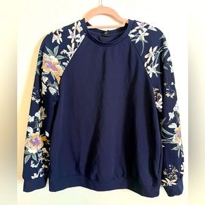 Shein sweater/sweatshirt